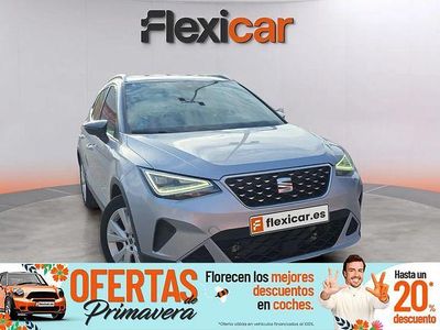 Usado Seat Arona Xperience 110 CV (80 kW) 2022 Gris SUV