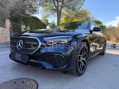 Azul Nuevo 2025 Mercedes E300 Familiar | 78.990 € (Caro)