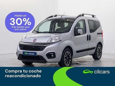 Usado Fiat Qubo Lounge 80 CV (58 kW) 2016 Plateado Monovolumen
