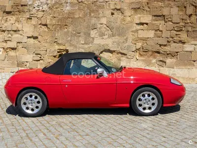 Usado Fiat Barchetta 130 CV (95 kW) 2002 Rojo Descapotable