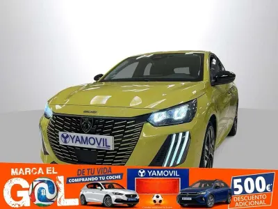 Usado Peugeot 208 Allure 145 CV (106 kW) 2025 Amarillo Utilitario