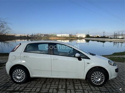 Blanco Usado 2010 Fiat Punto Evo Dynamic Utilitario | 4400 € (Precio justo)