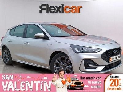 Usado Ford Focus ST-Line 125 CV (91 kW) 2023 Gris / plata Berlina