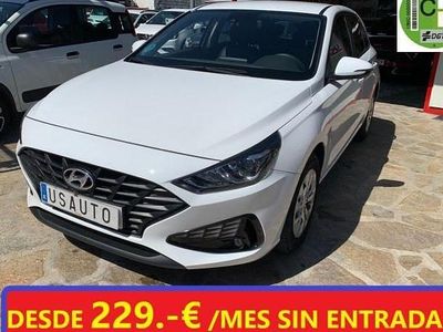 Usado Hyundai i30 120 CV (88 kW) 2022 Blanco Berlina