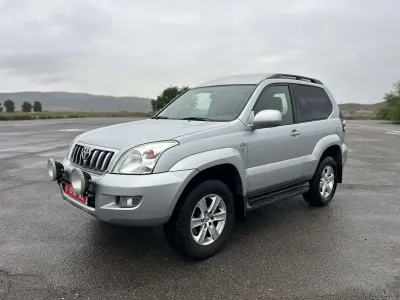 Usado Toyota Land Cruiser 166 CV (122 kW) 2006 Gris SUV