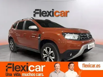 Usado Dacia Duster Journey 100 CV (73 kW) 2022 Naranja SUV