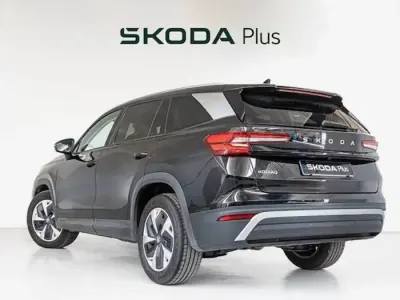 Usado Skoda Kodiaq Selection 150 CV (110 kW) 2025 Negro SUV