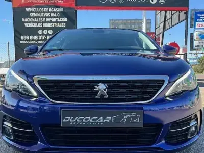 Używany Peugeot 308 SW Style 130 KM (95 kW) 2020 Niebieski Kombi