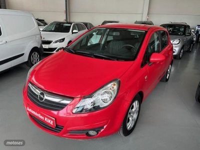 Usado Opel Corsa 85 CV (62 kW) 2010 Rojo Utilitario