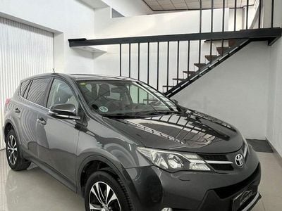 Begagnad Toyota RAV4 Advance 124 HK (91 kW) 2015 Grå SUV