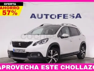 Usado Peugeot 2008 Allure 110 CV (80 kW) 2018 Blanco SUV