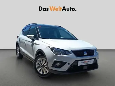 Usado Seat Arona Style 110 CV (80 kW) 2021 Blanco SUV