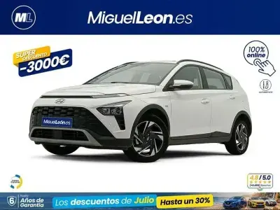 Usado Hyundai Bayon 100 CV (73 kW) 2023 Blanco SUV