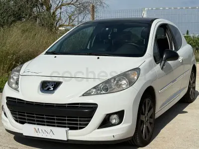 Usado Peugeot 207 GTi 150 CV (110 kW) 2009 Blanco Berlina