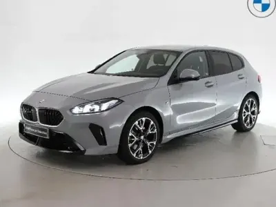 Usado BMW 120 Comfort Edition 170 CV (125 kW) 2025 Utilitario