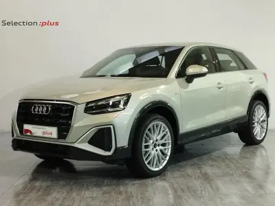 Usado Audi Q2 S-Line 150 CV (110 kW) 2025 Gris plata SUV