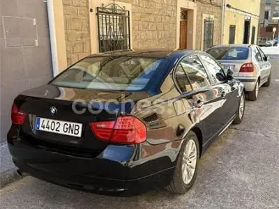 Usado BMW 318 143 CV (105 kW) 2009 Negro Berlina