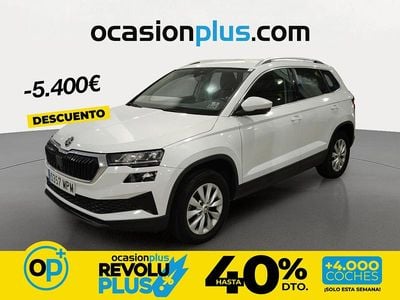 Usado Skoda Karoq Selection 115 CV (84 kW) 2024 Blanco SUV