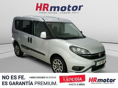 Usado Fiat Doblò Trekking 120 CV (88 kW) 2022 Blanco Monovolumen
