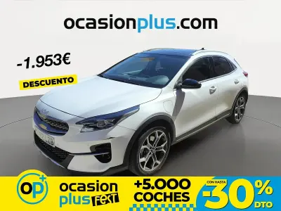 Usado Kia XCeed 141 CV (103 kW) 2022 Blanco SUV