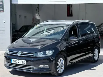Usado VW Touran Sportline 110 CV (80 kW) 2016 Negro Monovolumen