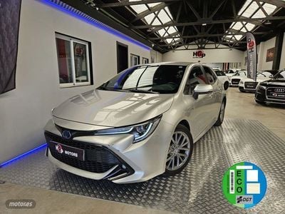 Usado Toyota Corolla Hybrid Active 122 CV (89 kW) 2020 Gris Berlina
