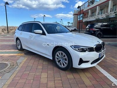 BMW 330e