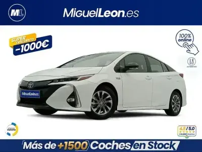 Usado Toyota Prius Advance 122 CV (89 kW) 2022 Blanco Utilitario