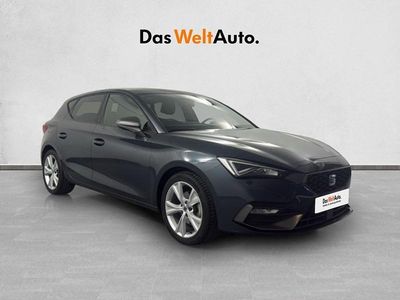 Usado Seat Leon FR 110 CV (80 kW) 2022 Gris Utilitario