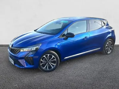 Usado Renault Clio Techno 143 CV (105 kW) 2025 Utilitario