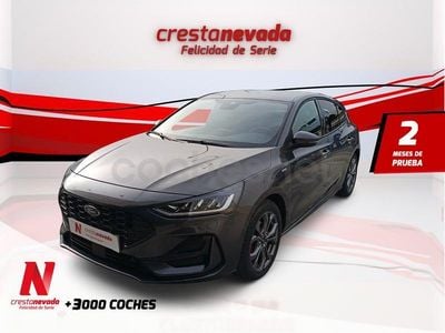 Usado Ford Focus ST-Line 125 CV (91 kW) 2022 Gris / plata Berlina