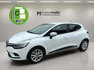 Usado Renault Clio IV Zen 120 CV (88 kW) 2017 Blanco Utilitario