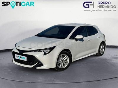 Usado Toyota Corolla Active 125 CV (91 kW) 2022 Blanco Berlina