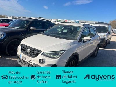 Usado Seat Arona Style 110 CV (80 kW) 2021 Blanco SUV