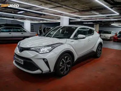 Usado Toyota C-HR Advance 122 CV (89 kW) 2020 Blanco SUV