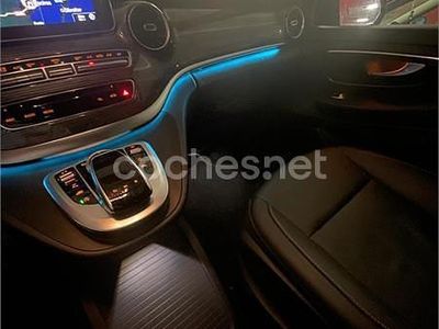 Mercedes V250