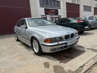 Usado BMW 528 193 CV (141 kW) 1996 Gris / plata Berlina