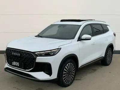 Nuevo Ebro s800 Luxury 147 CV (108 kW) 2025 Blanco SUV