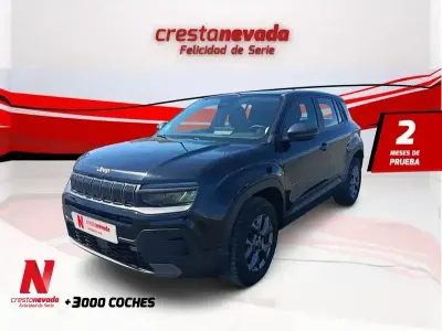 Begagnad Jeep Avenger Longitude 101 HK (74 kW) 2023 Grå SUV