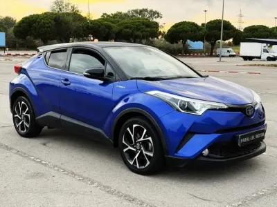 Usado Toyota C-HR Advance 122 CV (89 kW) 2019 Azul SUV