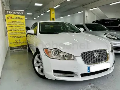 Usado Jaguar XF Luxury 211 CV (155 kW) 2010 Blanco Berlina
