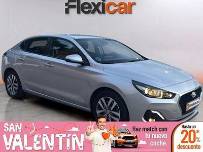 Usado Hyundai i30 120 CV (88 kW) 2019 Gris