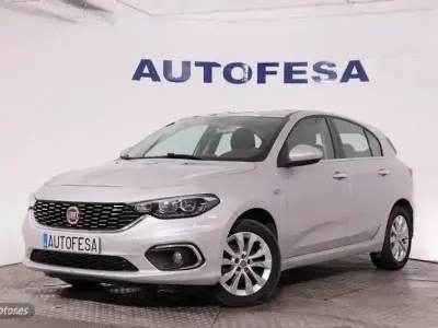 Usado Fiat Tipo Lounge 120 CV (88 kW) 2017 Plateado