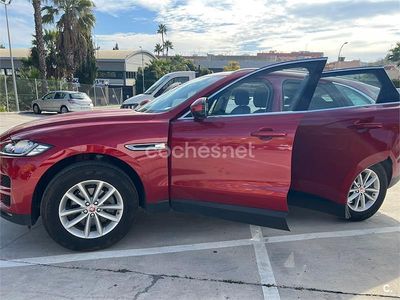 Usado Jaguar F-Pace Prestige 180 CV (132 kW) 2019 Granate SUV