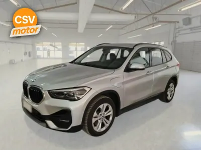 Usado BMW X1 220 CV (161 kW) 2021 Gris / plata SUV