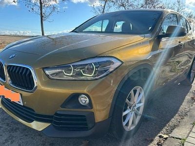 Usado BMW X2 Sport Line 150 CV (110 kW) 2018 Amarillo SUV