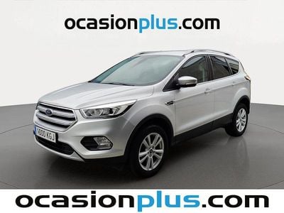 Usado Ford Kuga Trend+ 120 CV (88 kW) 2017 Gris plata SUV