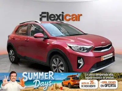 Usado Kia Stonic 100 CV (73 kW) 2022 Rojo SUV