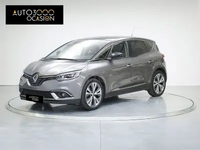 Begagnad Renault Scénic IV Zen 140 HK (102 kW) 2019 Grå Minibuss