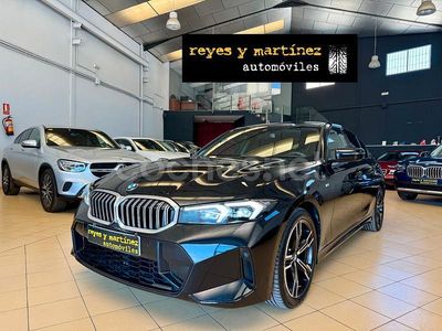 Negro Usado 2025 BMW 318 Comfort Edition Berlina | 43.500 €